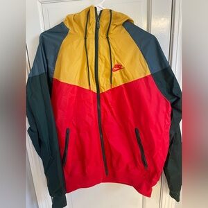Nike Sportswear Windrunner Jacket Multicolor size small